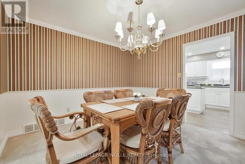 417 Stillmeadow Circle, Waterloo, ON - Indoor Photo Showing Dining Room