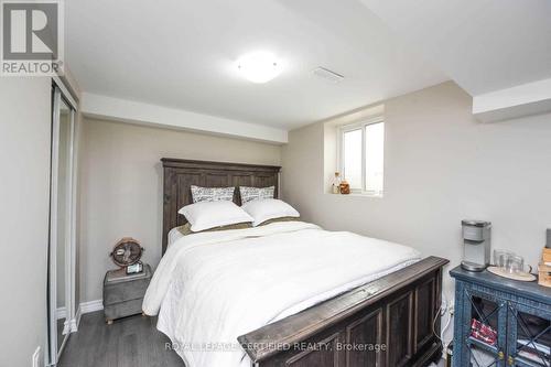 87 Newlyn Crescent, Brampton, ON - Indoor Photo Showing Bedroom