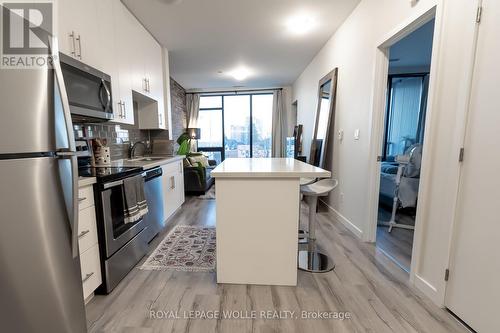 310 - 690 King Street W, Kitchener, ON - Indoor Photo Showing Kitchen