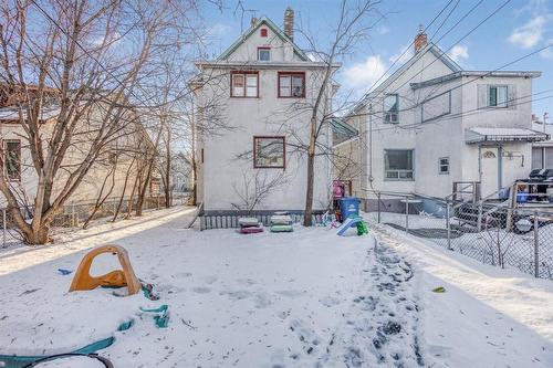 321 Cathedral Avenue, Winnipeg, MB - Outdoor