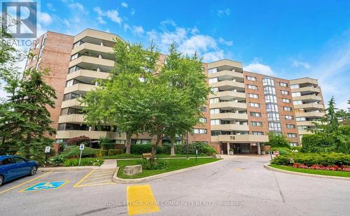 813 - 70 Baif Boulevard, Richmond Hill, ON - Outdoor With Balcony With Facade