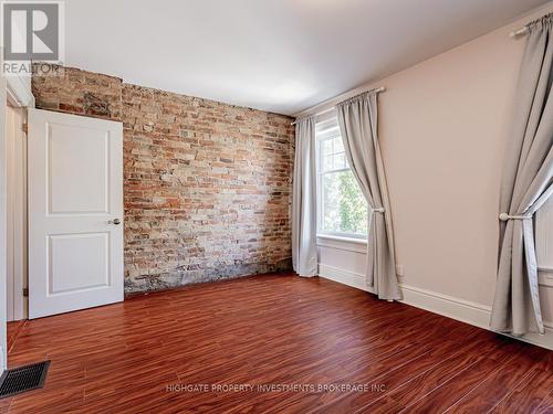 5 Bank Street, Toronto, ON - Indoor Photo Showing Other Room