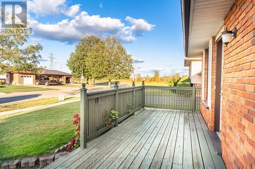 60 Robert Street, Welland (773 - Lincoln/Crowland), ON - Outdoor With Deck Patio Veranda