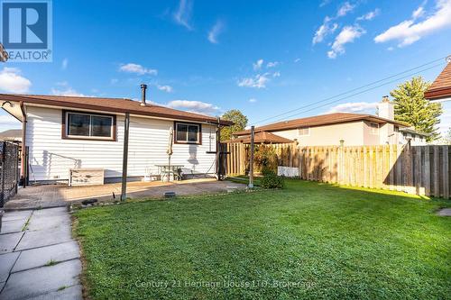 60 Robert Street, Welland (773 - Lincoln/Crowland), ON - Outdoor With Deck Patio Veranda