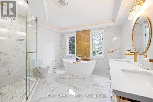 5103 Royal Mills Court, Mississauga, ON - Indoor Photo Showing Bathroom