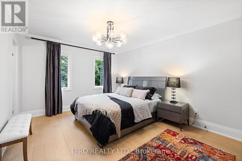 5103 Royal Mills Court, Mississauga, ON - Indoor Photo Showing Bedroom