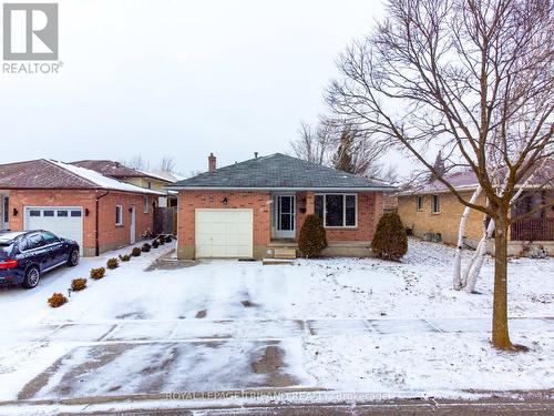 78 Ashley Crescent, London, ON - Outdoor With Facade