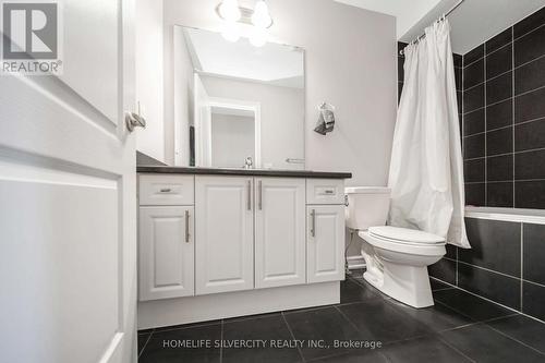 98 Davenfield Circle, Brampton, ON - Indoor Photo Showing Bathroom