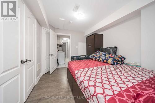 98 Davenfield Circle, Brampton, ON - Indoor Photo Showing Bedroom