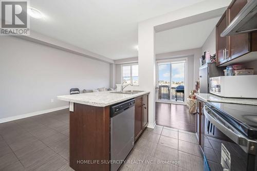 98 Davenfield Circle, Brampton, ON - Indoor Photo Showing Kitchen