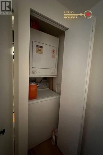 208 933 Seymour Street, Vancouver, BC - Indoor Photo Showing Laundry Room