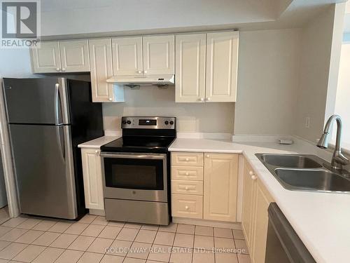 2011 - 18 Lee Centre Drive, Toronto, ON - Indoor Photo Showing Kitchen With Double Sink