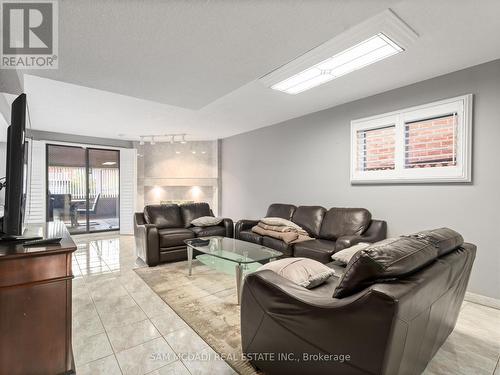 5472 Bourget Drive, Mississauga, ON - Indoor