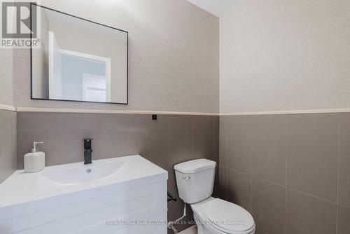 65 - 1096 Jalna Boulevard, London, ON - Indoor Photo Showing Bathroom