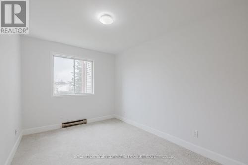 65 - 1096 Jalna Boulevard, London, ON - Indoor Photo Showing Other Room