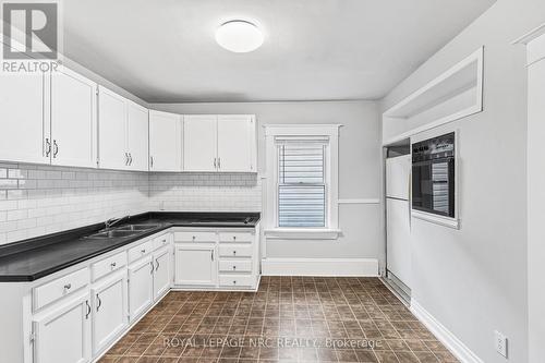 97 Woodland Avenue, St. Catharines (451 - Downtown), ON - Indoor Photo Showing Kitchen With Double Sink