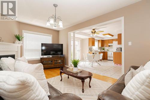 7 Teversham Court, Markham, ON - Indoor Photo Showing Living Room With Fireplace