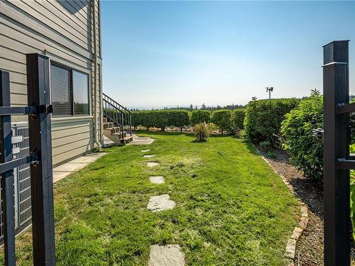 16-614 Granrose Terr, Colwood, BC - Outdoor