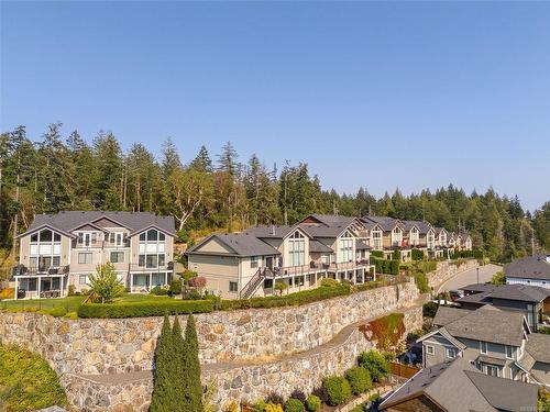 16-614 Granrose Terr, Colwood, BC - Outdoor