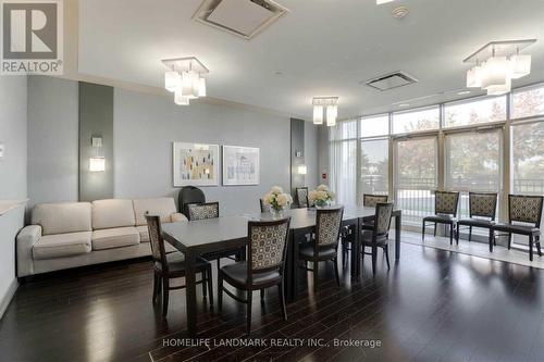 1009 - 2325 Central Park Drive, Oakville, ON - Indoor Photo Showing Dining Room