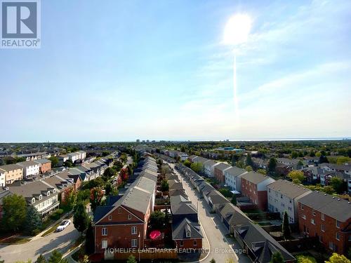 1009 - 2325 Central Park Drive, Oakville, ON - Outdoor With View