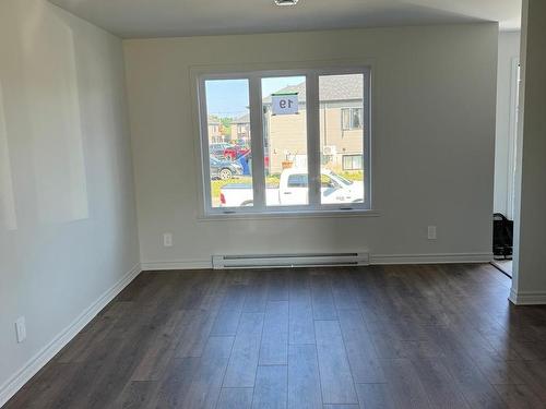 Living room - 19 Rue Bowron, Huntingdon, QC - Indoor Photo Showing Other Room