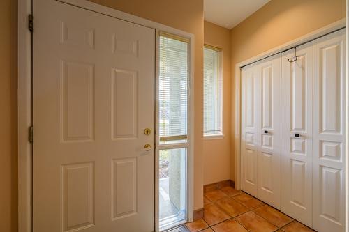 8-2365 Abbeyglen Way, Kamloops, BC - Indoor Photo Showing Other Room