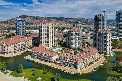 801-1152 Sunset Drive, Kelowna, BC - Outdoor With Body Of Water With View