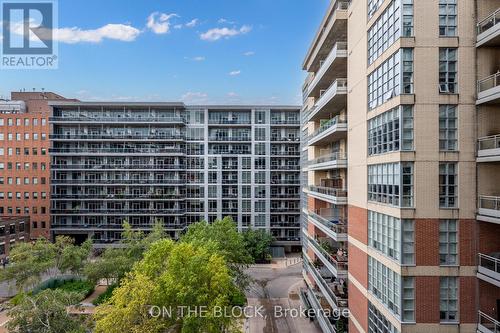 616 - 478 King Street W, Toronto, ON - Outdoor With Balcony