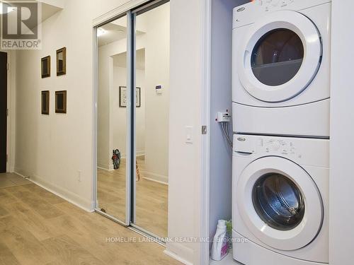 310 - 5162 Yonge Street, Toronto, ON - Indoor Photo Showing Laundry Room