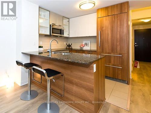 310 - 5162 Yonge Street, Toronto, ON - Indoor Photo Showing Kitchen With Double Sink