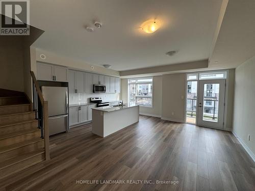 109 - 1593 Rose Way, Milton, ON - Indoor Photo Showing Kitchen