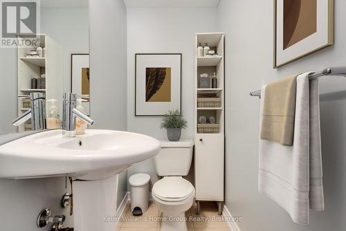 419 - 1940 Ironstone Drive, Burlington (Uptown), ON - Indoor Photo Showing Bathroom