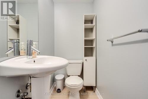 419 - 1940 Ironstone Drive, Burlington (Uptown), ON - Indoor Photo Showing Bathroom