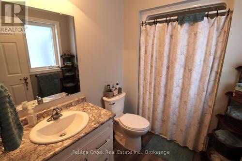 86 Huron Heights Drive, Ashfield-Colborne-Wawanosh (Colborne Twp), ON - Indoor Photo Showing Bathroom