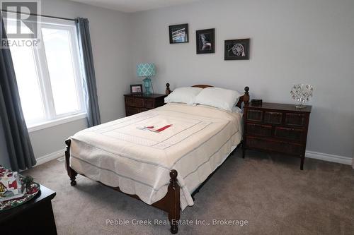 86 Huron Heights Drive, Ashfield-Colborne-Wawanosh (Colborne Twp), ON - Indoor Photo Showing Bedroom