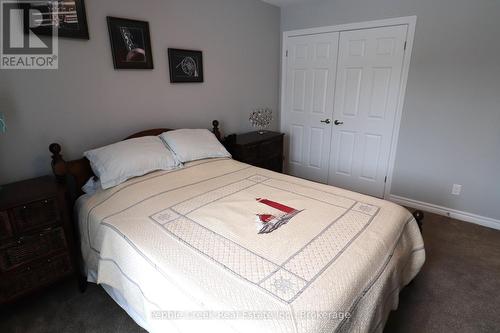 86 Huron Heights Drive, Ashfield-Colborne-Wawanosh (Colborne Twp), ON - Indoor Photo Showing Bedroom