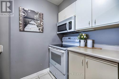 606 - 1665 Pickering Parkway, Pickering, ON - Indoor Photo Showing Kitchen