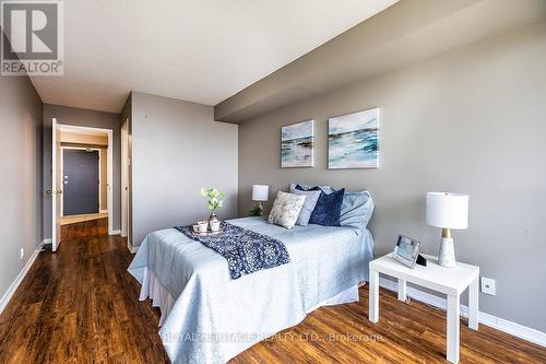 606 - 1665 Pickering Parkway, Pickering, ON - Indoor Photo Showing Bedroom