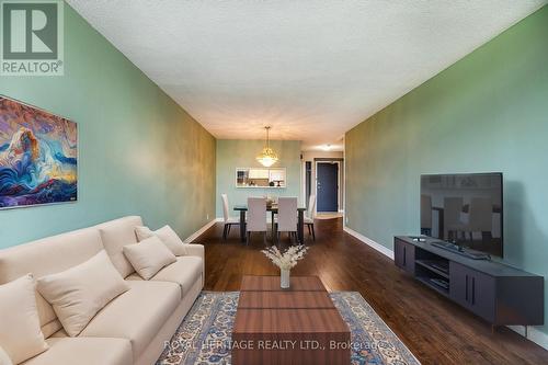 606 - 1665 Pickering Parkway, Pickering, ON - Indoor Photo Showing Living Room