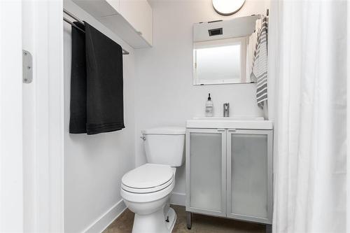 6A 791 Wall Street, Winnipeg, MB - Indoor Photo Showing Bathroom