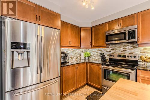 302 Song Sparrow Crescent N, Ottawa, ON - Indoor Photo Showing Kitchen With Stainless Steel Kitchen