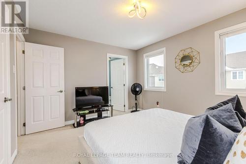 302 Song Sparrow Crescent N, Ottawa, ON - Indoor Photo Showing Bedroom