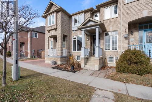 206 Bur Oak Avenue, Markham, ON - Outdoor With Facade