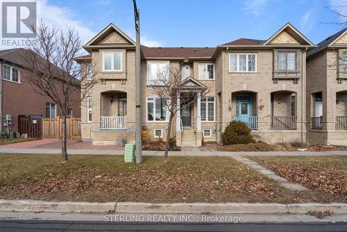 206 Bur Oak Avenue, Markham, ON - Outdoor With Facade