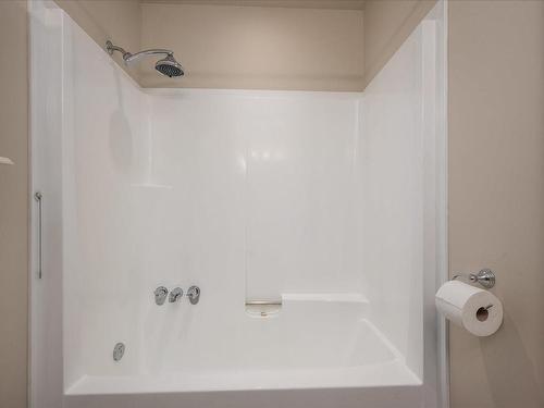 302-550 Bradley St, Nanaimo, BC - Indoor Photo Showing Bathroom