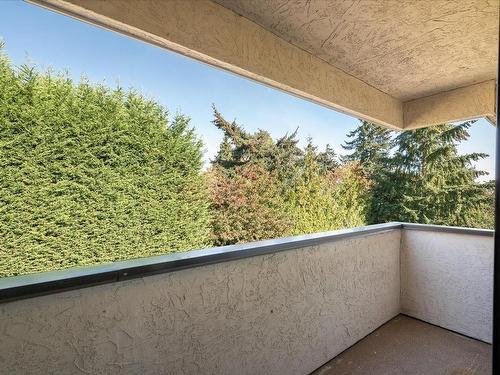 302-550 Bradley St, Nanaimo, BC - Outdoor