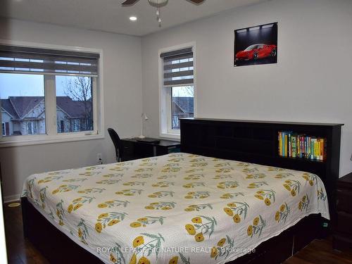 52 Gleave Terr, Milton, ON - Indoor Photo Showing Bedroom