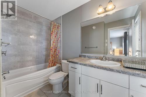 502 Strasbourg Street, Ottawa, ON - Indoor Photo Showing Bathroom