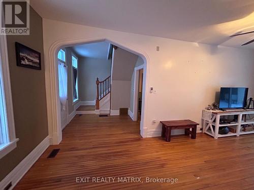 118 Centre Street, North Glengarry, ON - Indoor Photo Showing Other Room